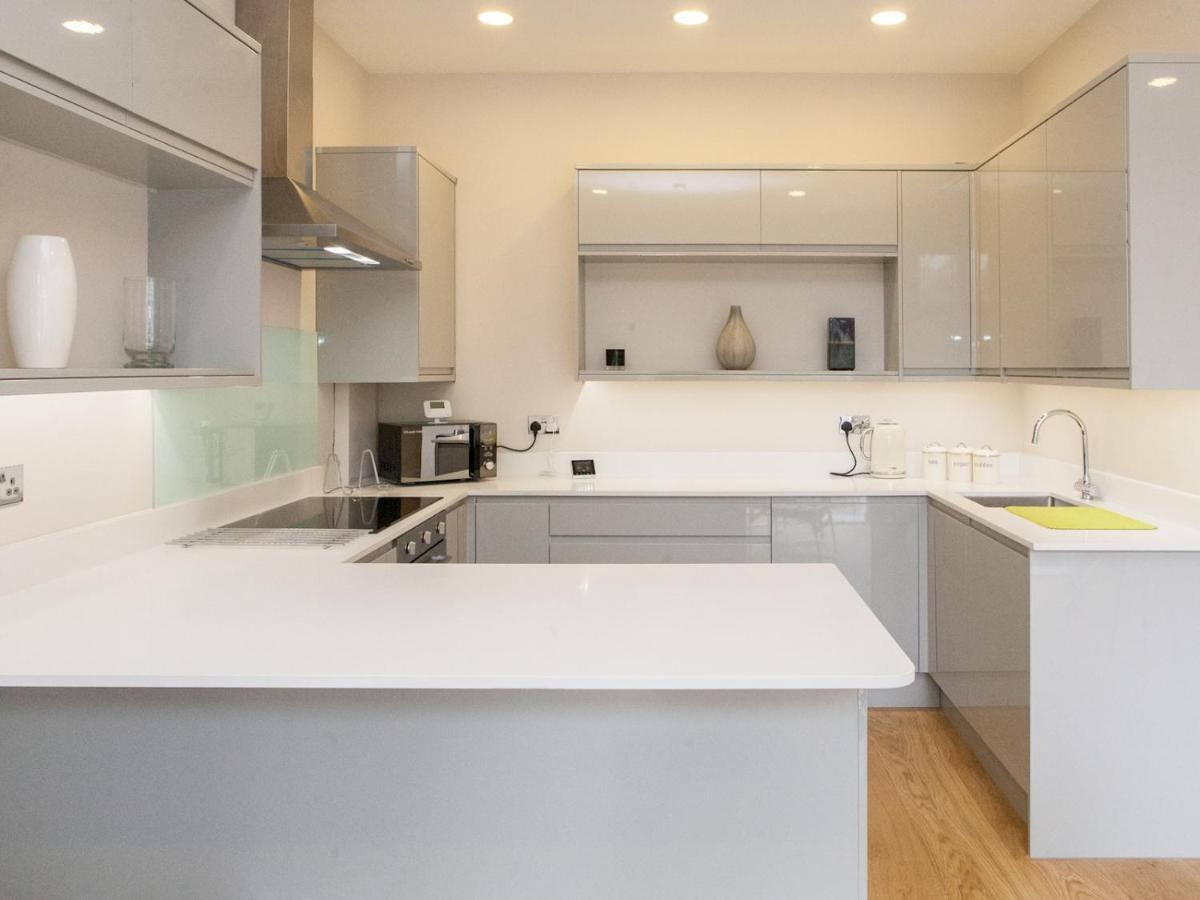 Pass The Keys - Spacious Flat With Private Sun Terrace In South East Лондон Экстерьер фото