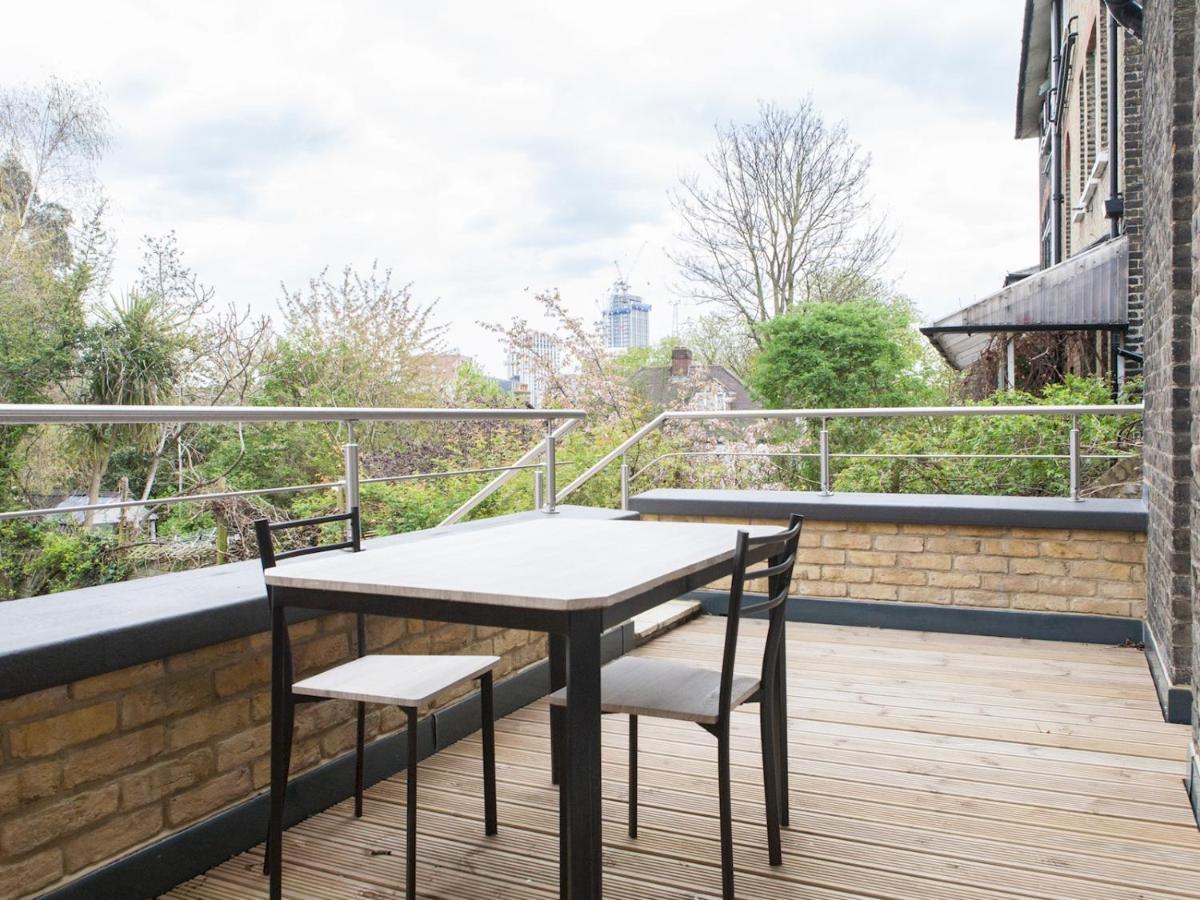 Pass The Keys - Spacious Flat With Private Sun Terrace In South East Лондон Экстерьер фото