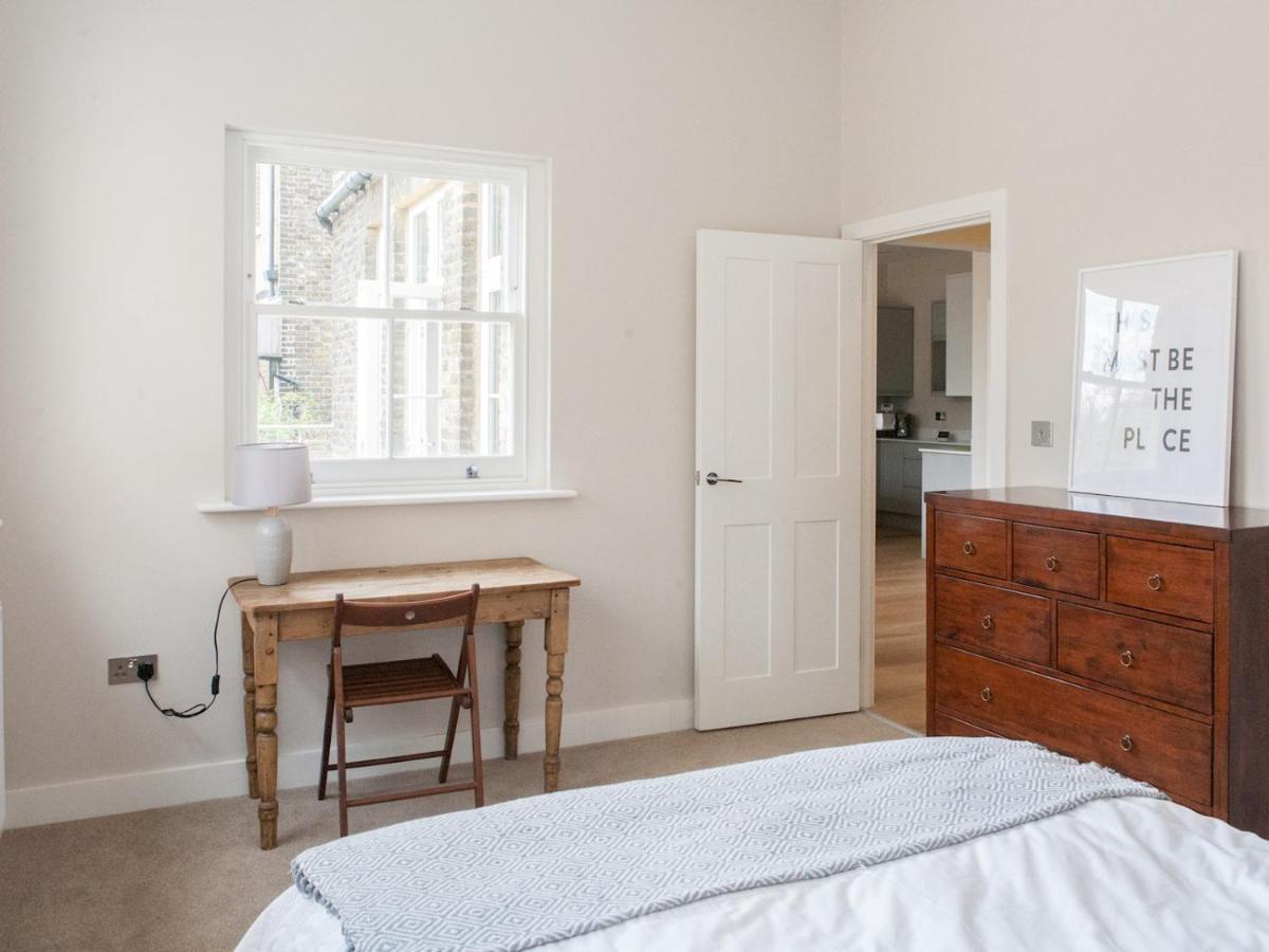 Pass The Keys - Spacious Flat With Private Sun Terrace In South East Лондон Экстерьер фото