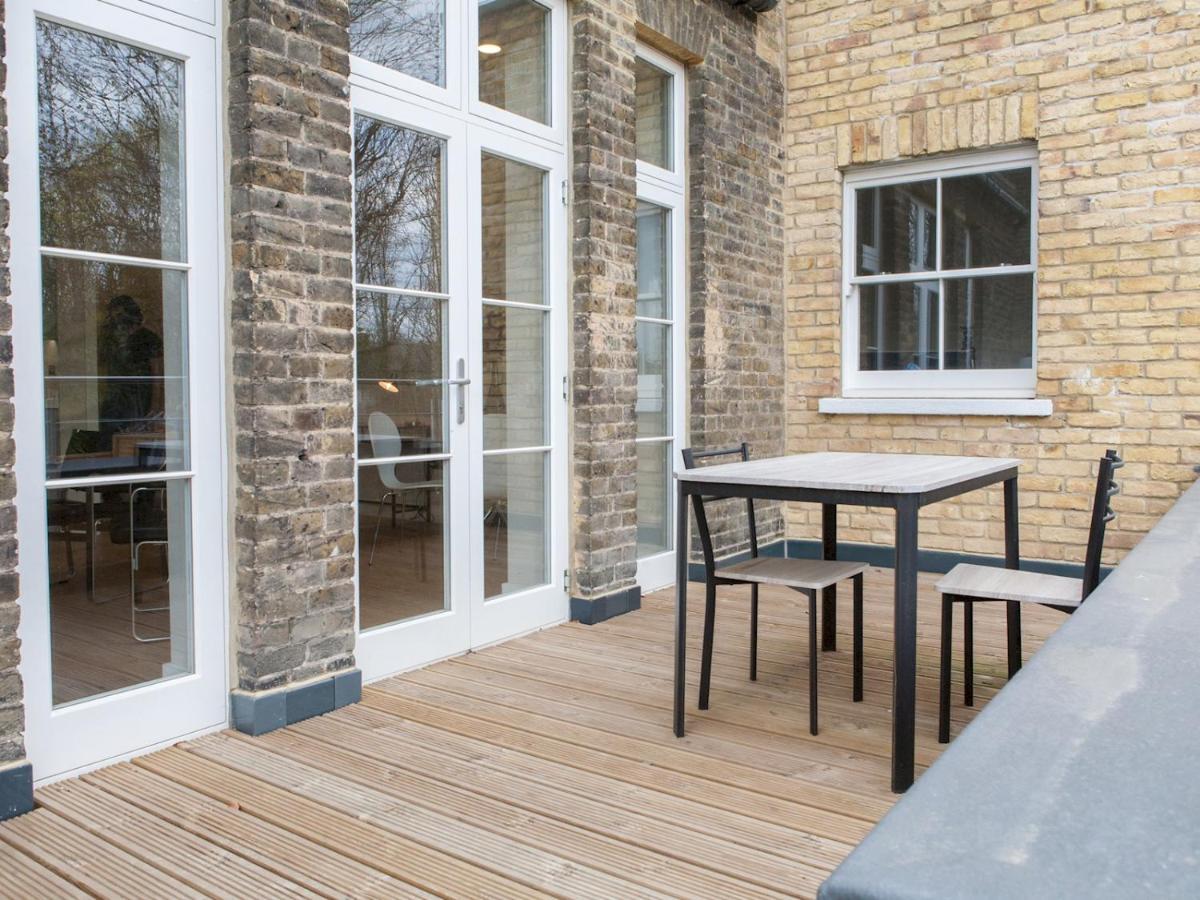 Pass The Keys - Spacious Flat With Private Sun Terrace In South East Лондон Экстерьер фото
