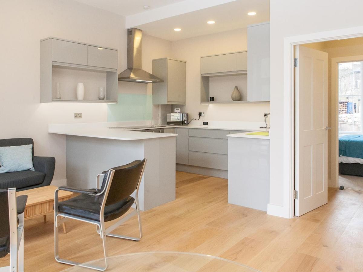 Pass The Keys - Spacious Flat With Private Sun Terrace In South East Лондон Экстерьер фото