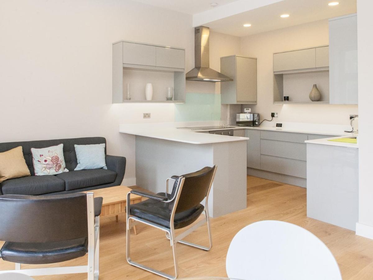 Pass The Keys - Spacious Flat With Private Sun Terrace In South East Лондон Экстерьер фото